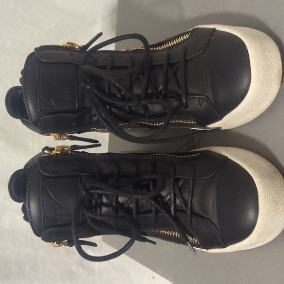 Giuseppe Zanotti Cruel wing gold sneakers - Picture 4 of 12